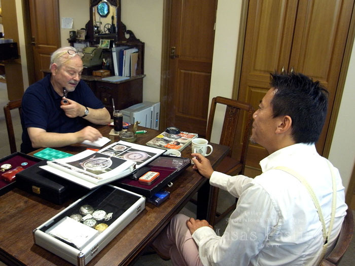 「フィリップ　デュフォー氏」